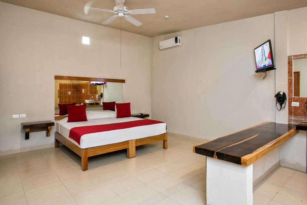 Auto Hotel Paraiso Inn Palenque Cameră foto